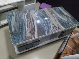 Photo - Tables/ጠረጴዛዎች