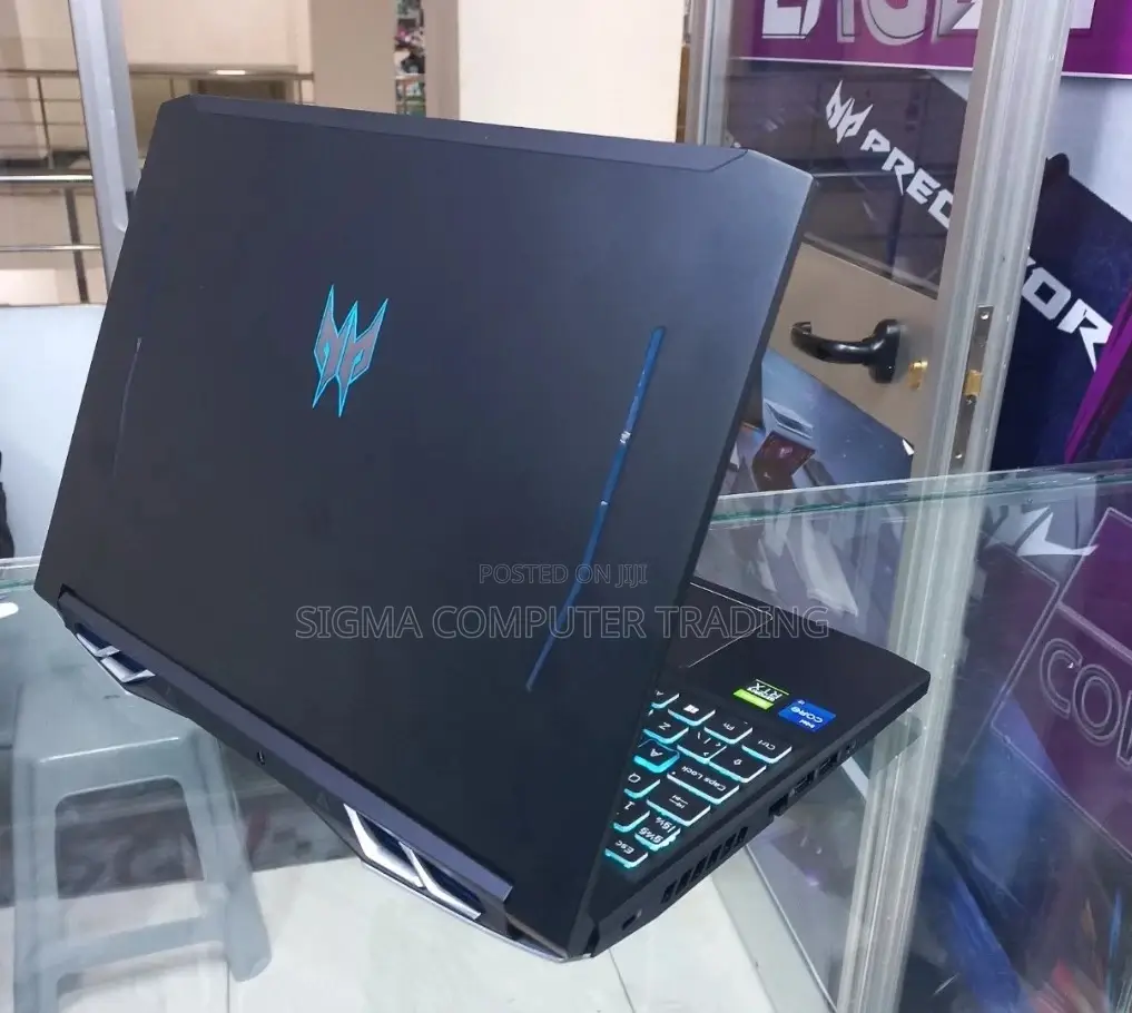 New Laptop Acer Predator Helios 300 32GB Intel Core I7 SSD 2T