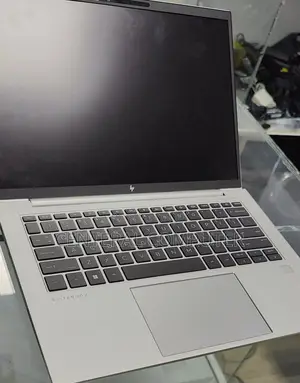 New Laptop HP 240 16GB AMD Ryzen 5 SSD 512GB
