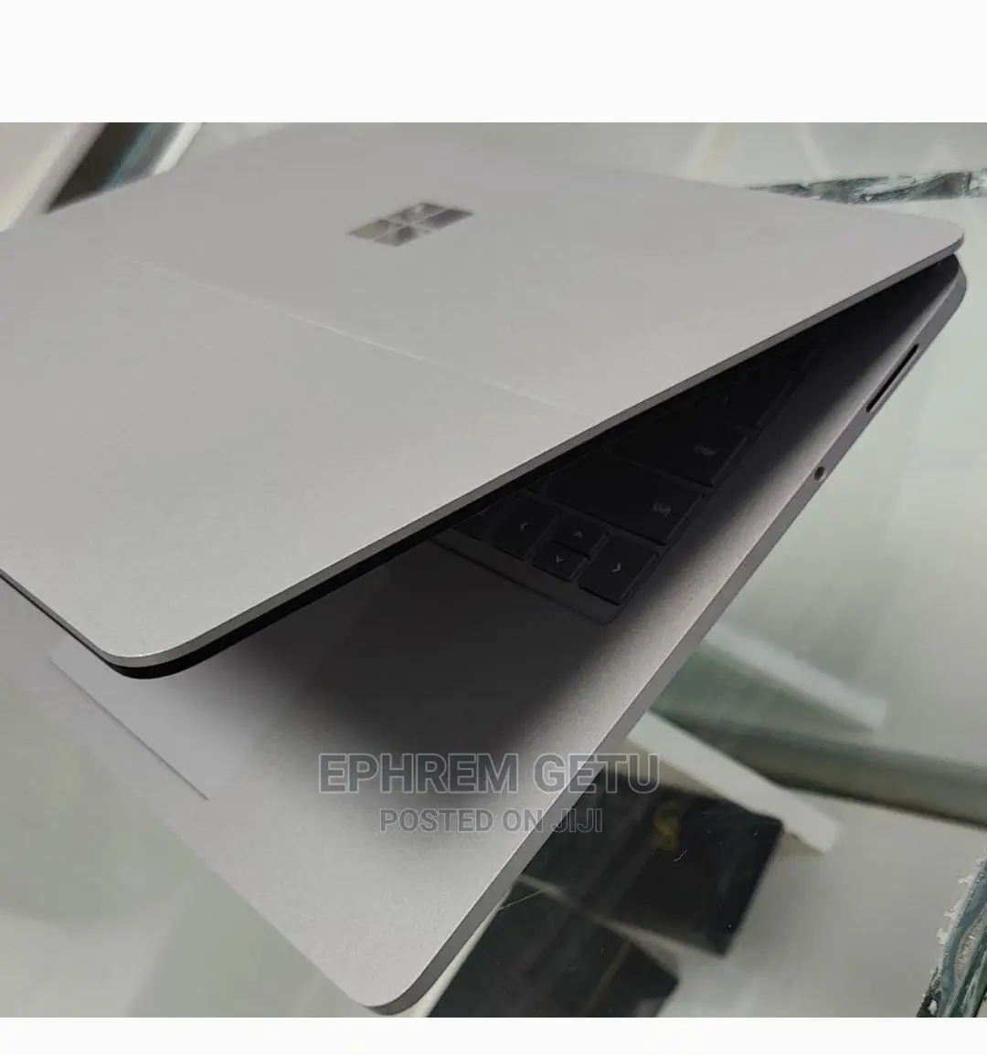 New Laptop Microsoft Surface Pro 9 16GB Intel Core I7 SSD 1T