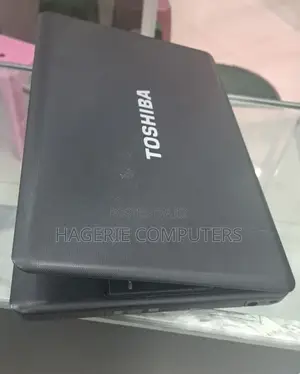 New Laptop Toshiba Satellite C850 4GB HDD 500GB