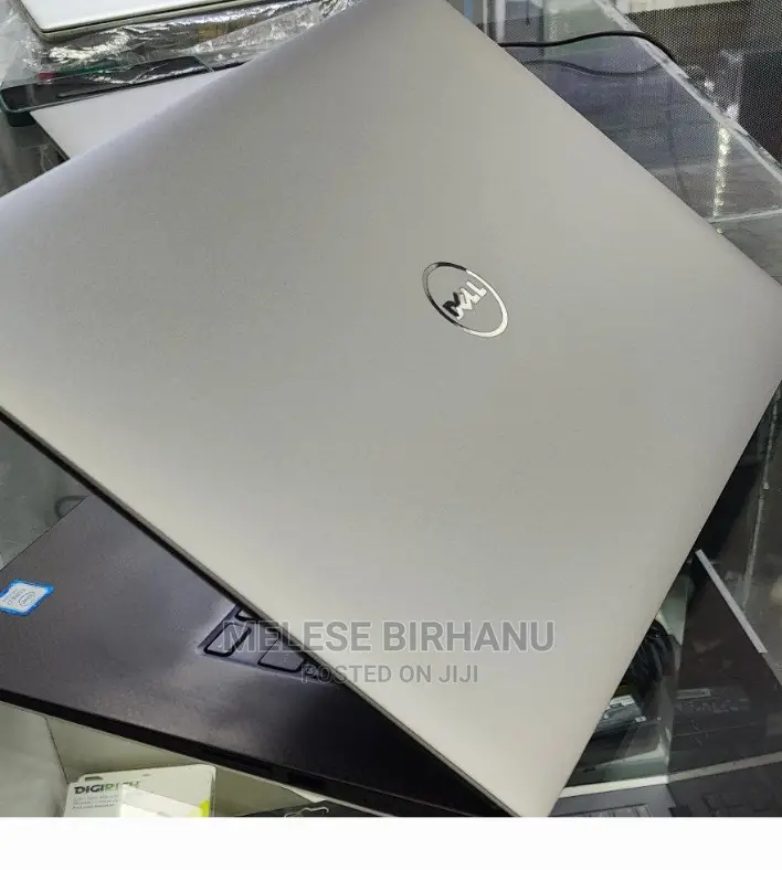 New Laptop Dell 16GB Intel Core I7 SSD 512GB