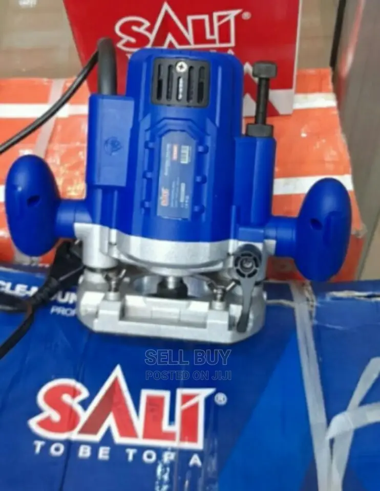 Sali Router to B a Top