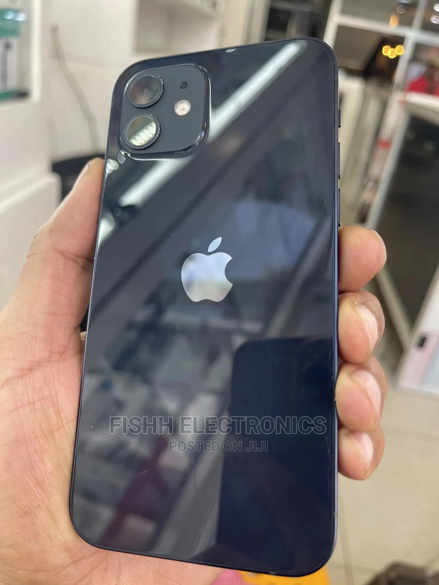 Apple iPhone 12 64 GB Black