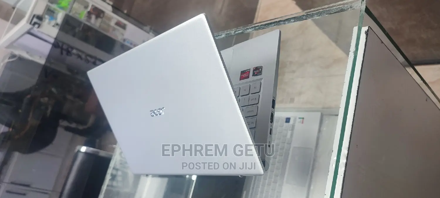 New Laptop Acer Swift 3 16GB AMD Ryzen 5 SSD 1T