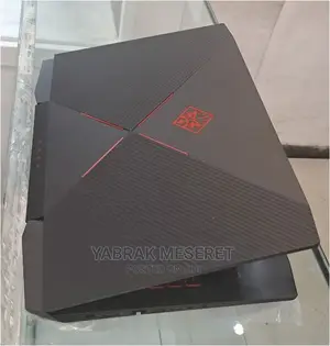 New Laptop HP Omen X 8GB Intel Core I5 SSHD+SSD 1T