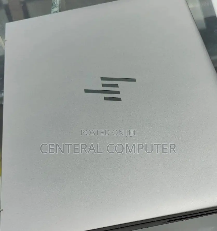 New Laptop HP 16GB AMD Ryzen 5 SSD 512GB