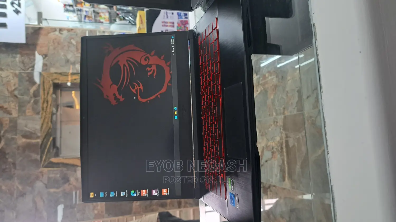 New Laptop MSI MSI Sword 15 16GB Intel Core I7 SSD 512GB