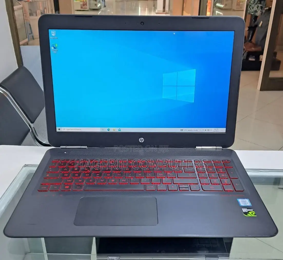 New Laptop HP Omen 15 8GB SSD 1T