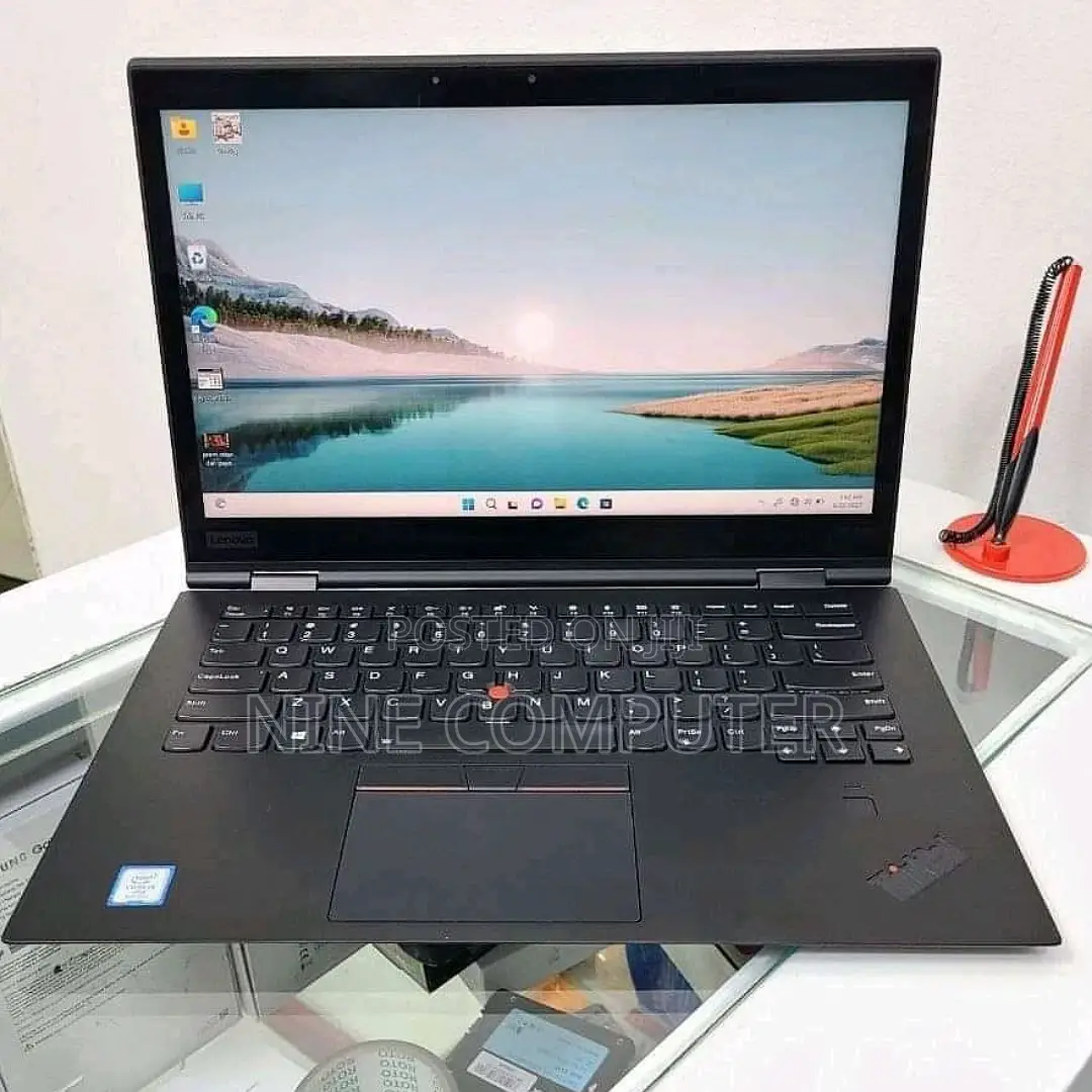 New Laptop Lenovo ThinkPad Yoga 370 8GB Intel Core I5 SSD 512GB