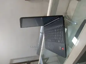 New Laptop HP Stream Notebook 8GB AMD Ryzen 3 SSD 256GB