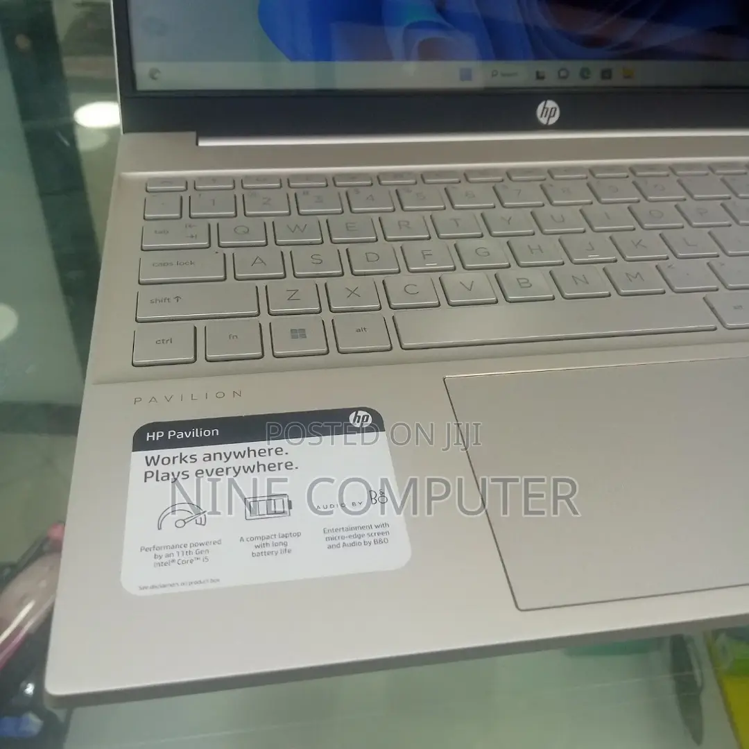 New Laptop HP Pavilion 15 12GB Intel Core I5 SSD 512GB