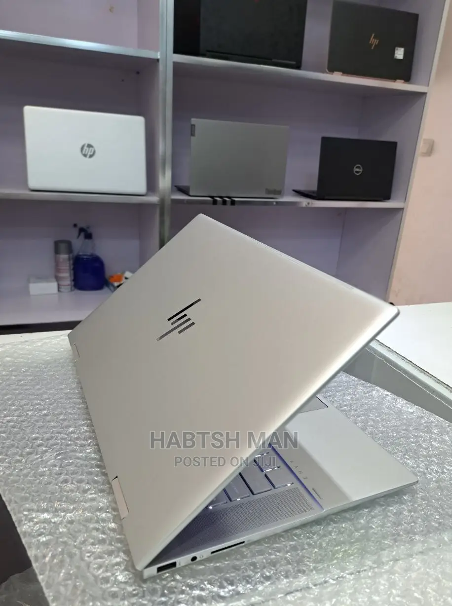 New Laptop HP Envy X360 16GB Intel Core I7 SSD 1T