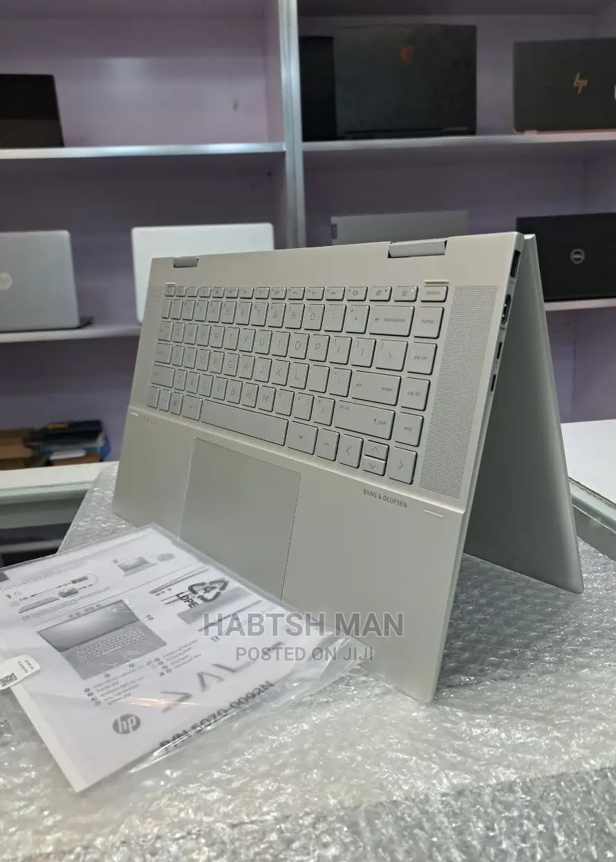 New Laptop HP Envy X360 16GB Intel Core I7 SSD 1T