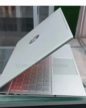 New Laptop HP Pavilion 15 12GB Intel Core I5 SSD 512GB