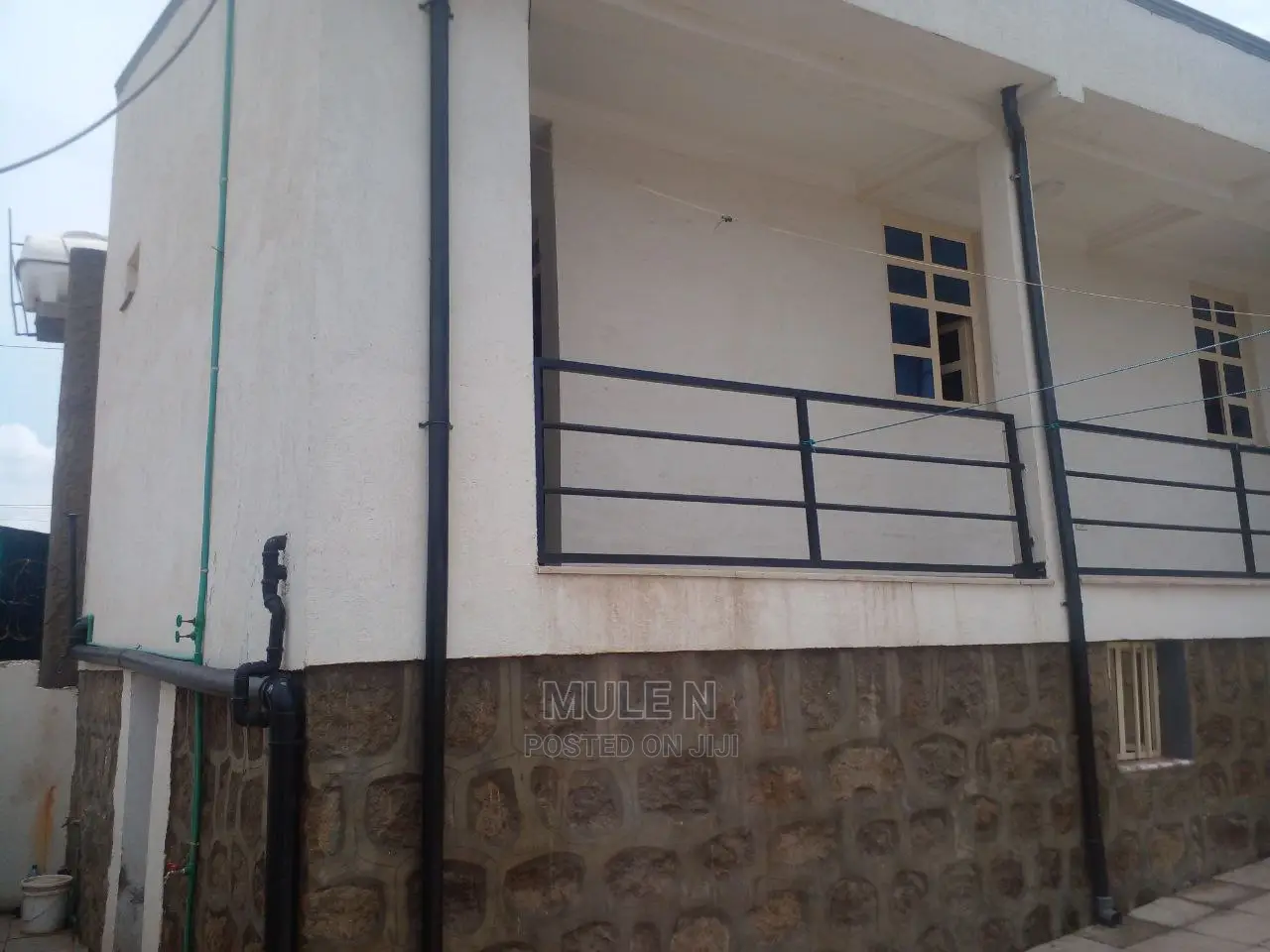 Furnished 4bdrm House in አለም ገና ኬንቴሪ, Nifas Silk-Lafto for sale
