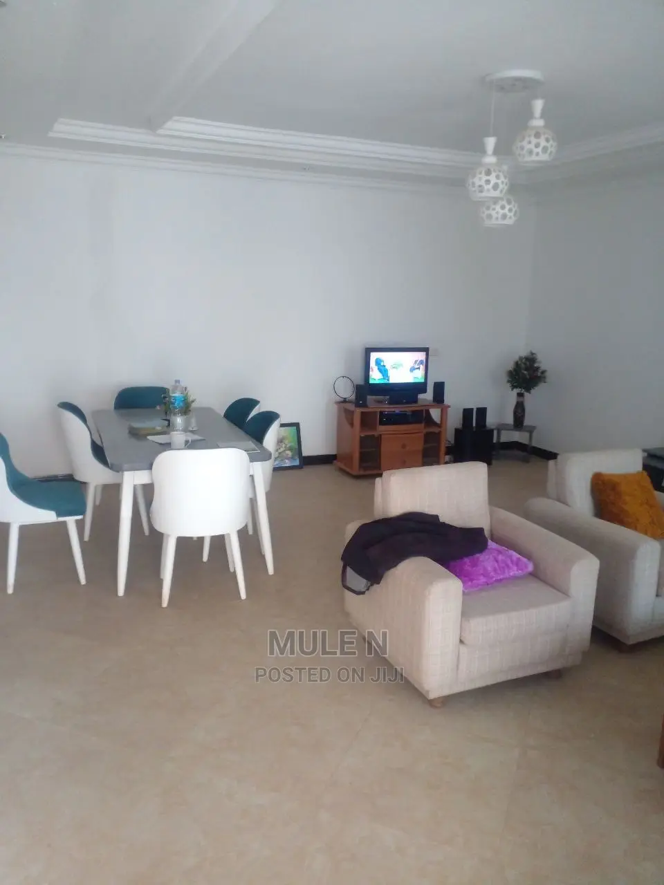Furnished 4bdrm House in አለም ገና ኬንቴሪ, Nifas Silk-Lafto for sale