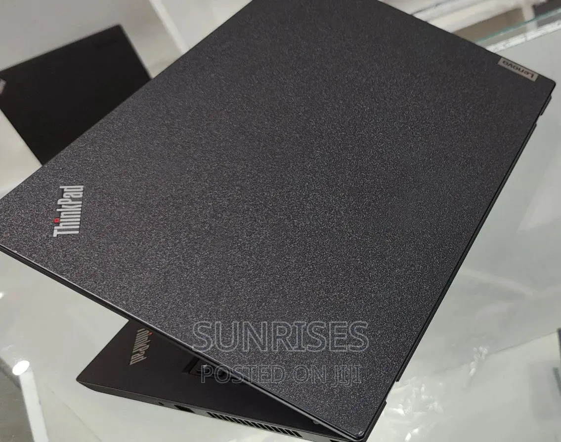 New Laptop Lenovo ThinkPad 13 16GB Intel Core I5 SSD 512GB