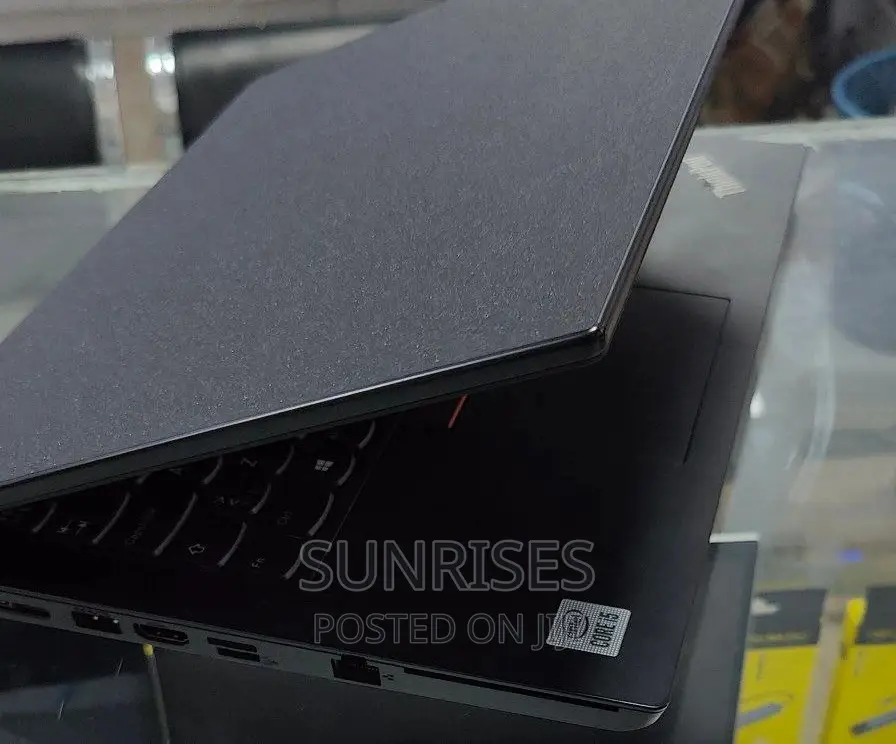 New Laptop Lenovo ThinkPad 13 16GB Intel Core I5 SSD 512GB