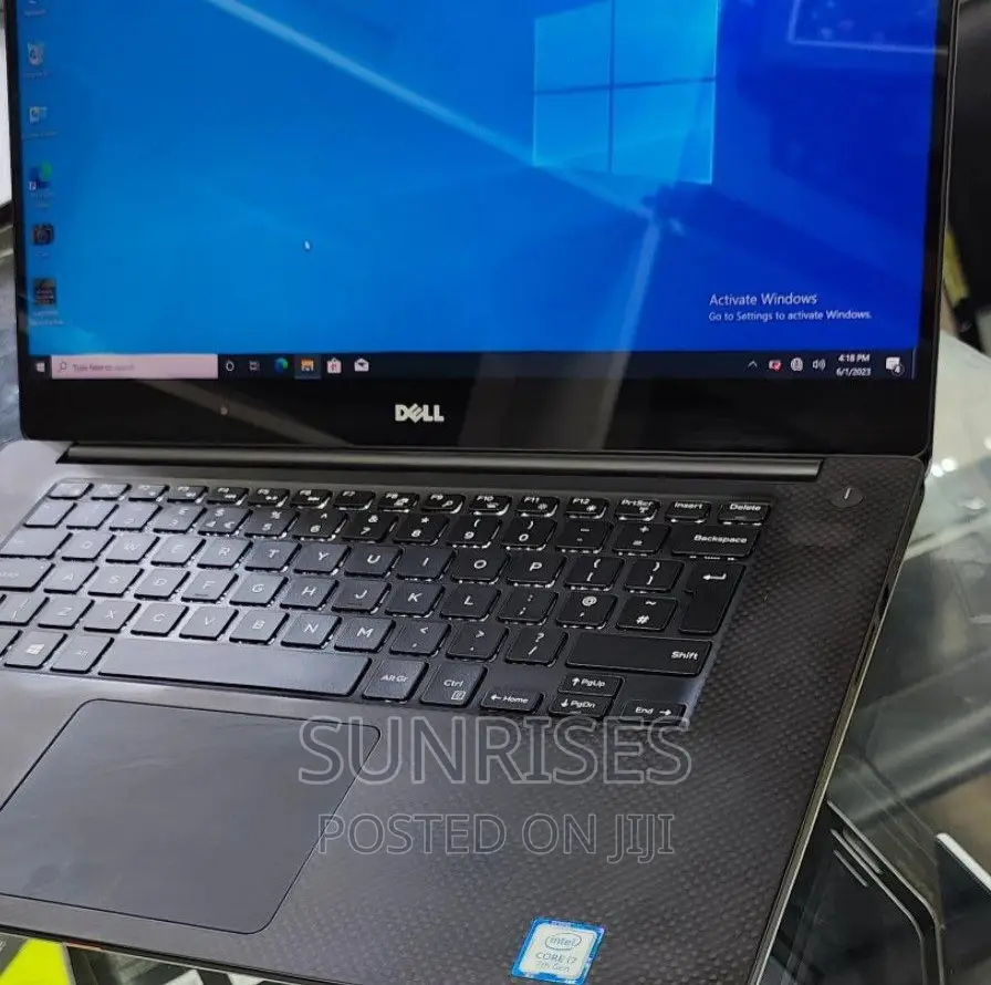 New Laptop Dell XPS 15 16GB Intel Core I7 SSD 512GB