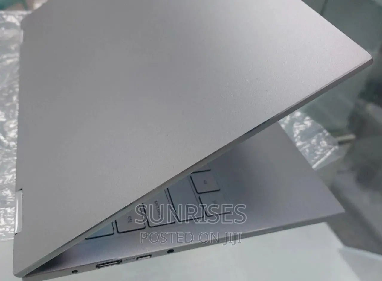 New Laptop Samsung Galaxy Book 2 16GB Intel Core I7 SSD 512GB