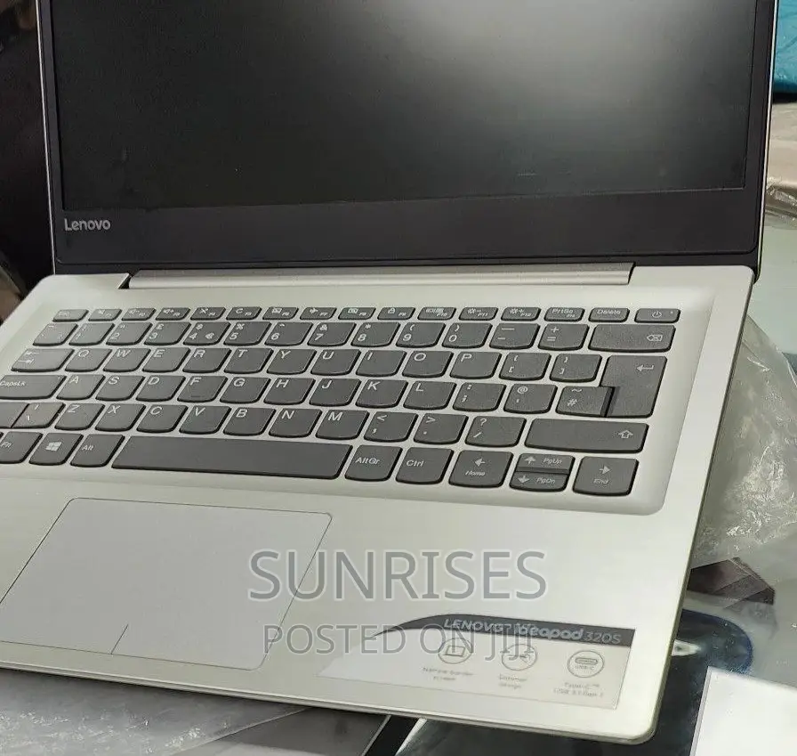 New Laptop Lenovo Ideapad 3 8GB Intel Core 2 Quad SSD 128GB