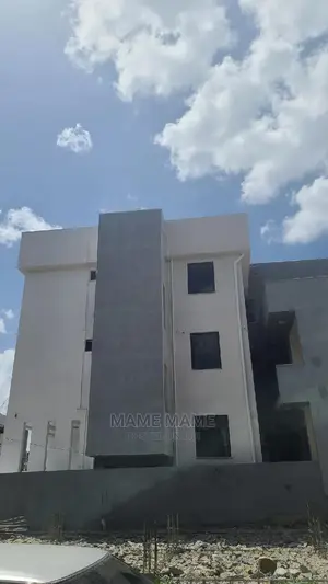 6bdrm House in Addis Abeba, Bole for sale