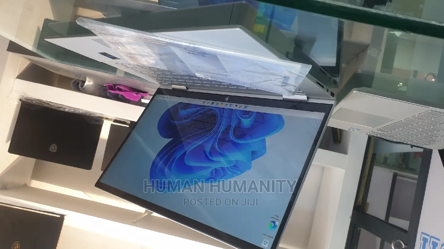 New Laptop HP Envy X360 16GB Intel Core I7 SSD 1T