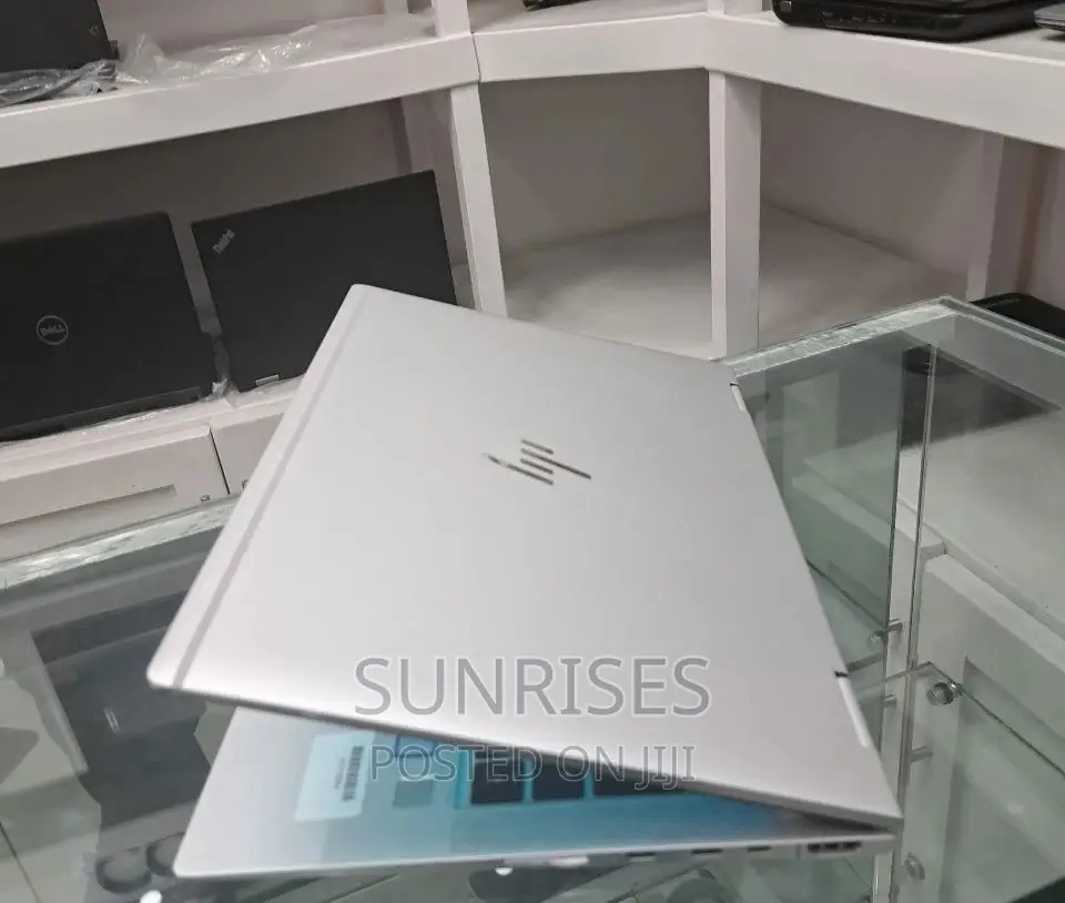 New Laptop HP X360 310 G2 16GB Intel Core I5 SSD 512GB