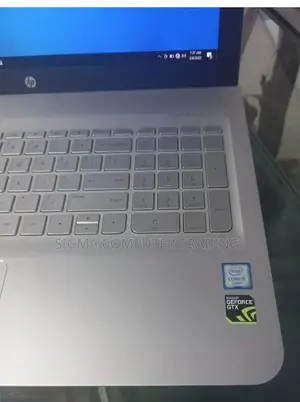 New Laptop HP Envy 15 8GB Intel Core I5 HDD+SSD 1T
