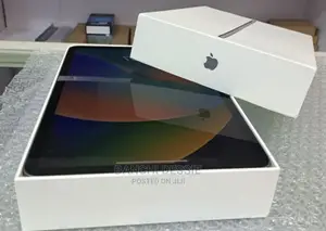 New Laptop Apple MacBook Pro M1 4GB Apple M1 Pro SSD 512GB