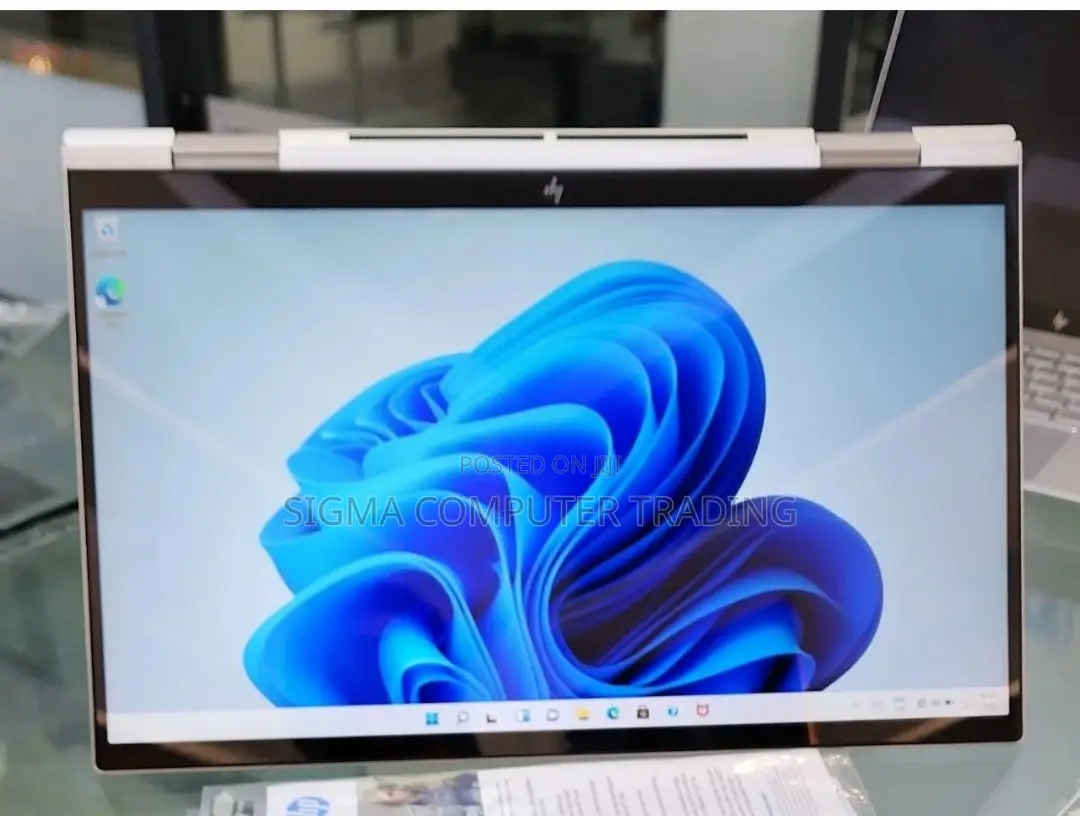 New Laptop HP Envy X360 16GB Intel Core I7 SSD 1T
