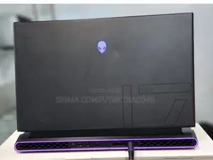 New Laptop Alienware M17x R2 32GB Intel Core I7 SSD 1T
