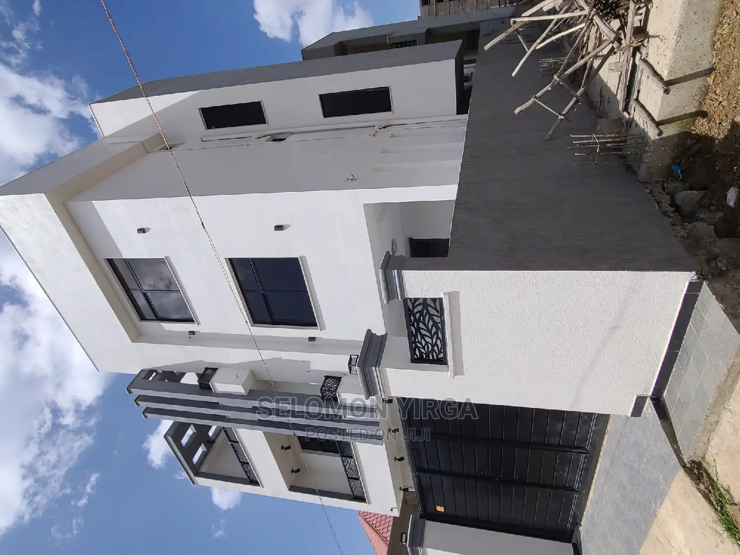 6bdrm Villa in አድስ አበባ, Bole for sale