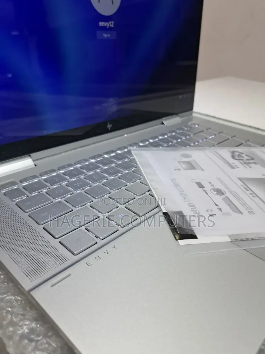 New Laptop HP Envy X360 15z 16GB Intel Core I7 SSD 1T