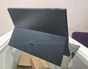 New Laptop Microsoft Surface Pro 6 8GB Intel Core I5 SSD 256GB