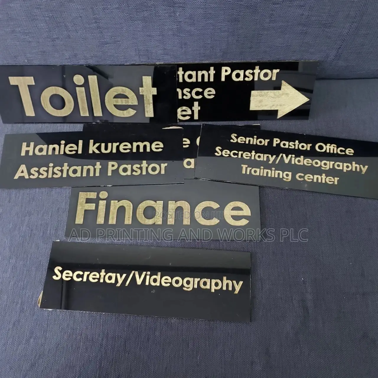 Table Sign, Door Sign