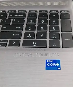 New Laptop HP 250 G8 8GB Intel Core I7 SSD 1T