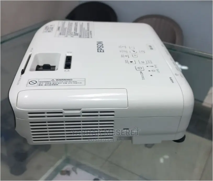 Brand New Epson EB - S41 Projectr