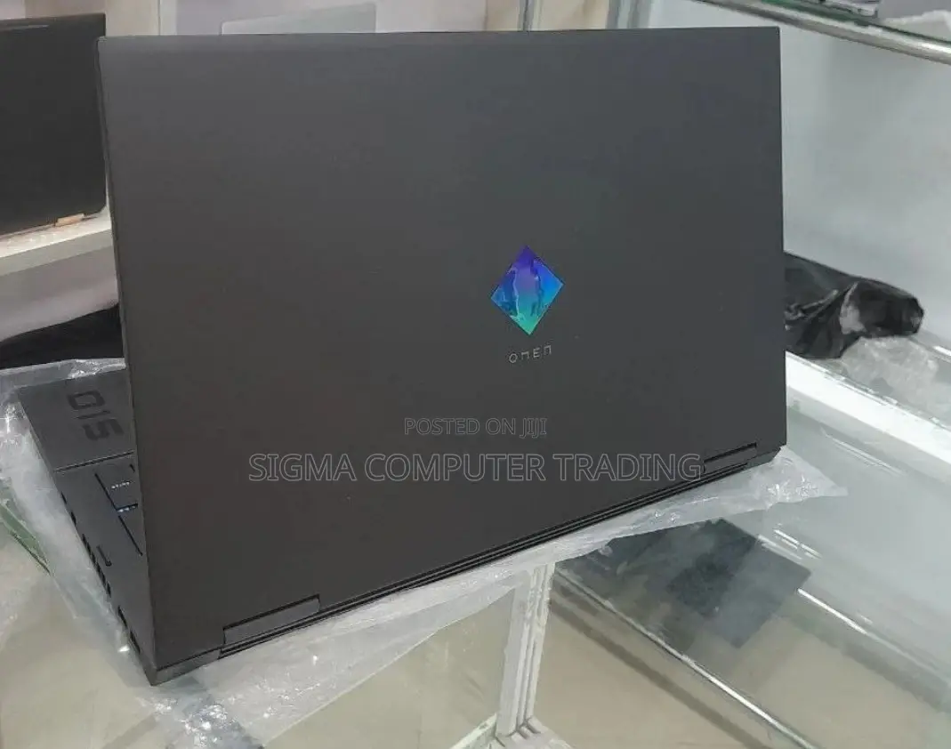 New Laptop HP Omen 15 16GB Intel Core I7 SSD 1T