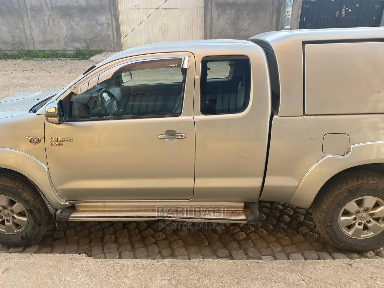 Toyota Hilux 2.5 D-4D Extra Cab 2008 Gold