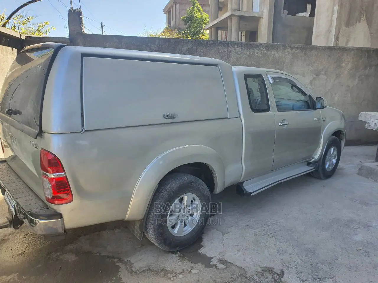 Toyota Hilux 2.5 D-4D Extra Cab 2008 Gold