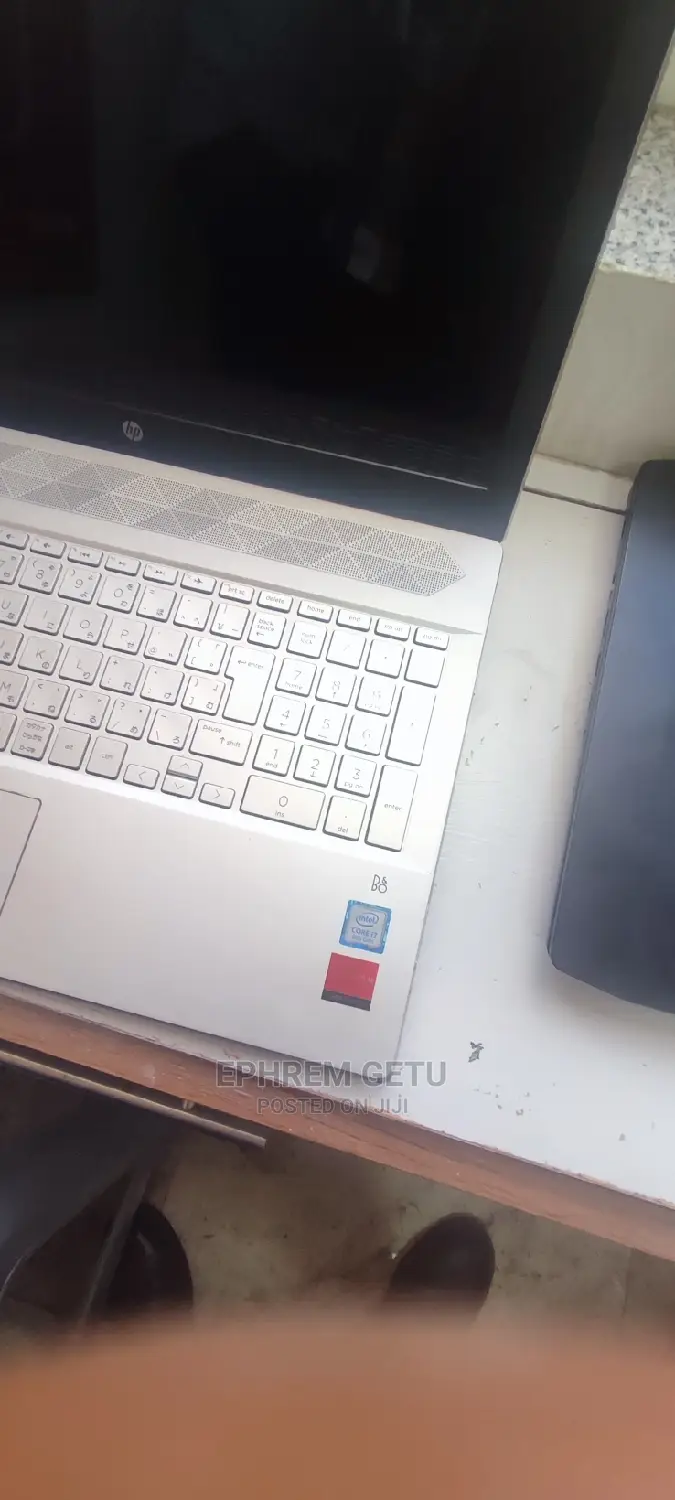 New Laptop HP Pavilion 15 8GB Intel Core I7 HDD+SSD 1T
