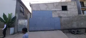 የሚከራይ መጋዘን