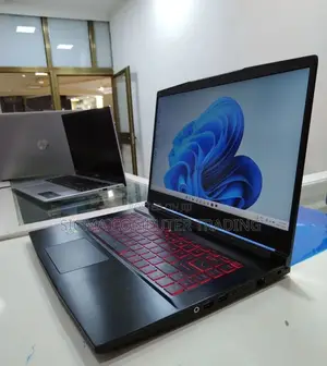 New Laptop MSI GF63 8GB Intel Core I7 SSD 512GB