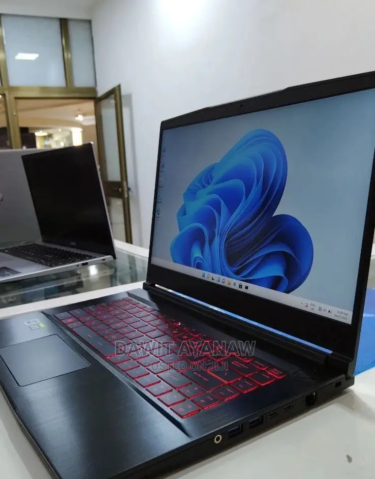 New Laptop MSI Katana GF66 8GB Intel Core I5 SSD 512GB