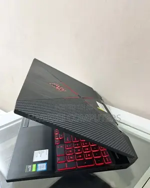 New Laptop HP Omen 15 16GB SSD 512GB