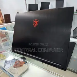 New Laptop MSI MSI Sword 17 8GB Intel Core I5 SSD 256GB