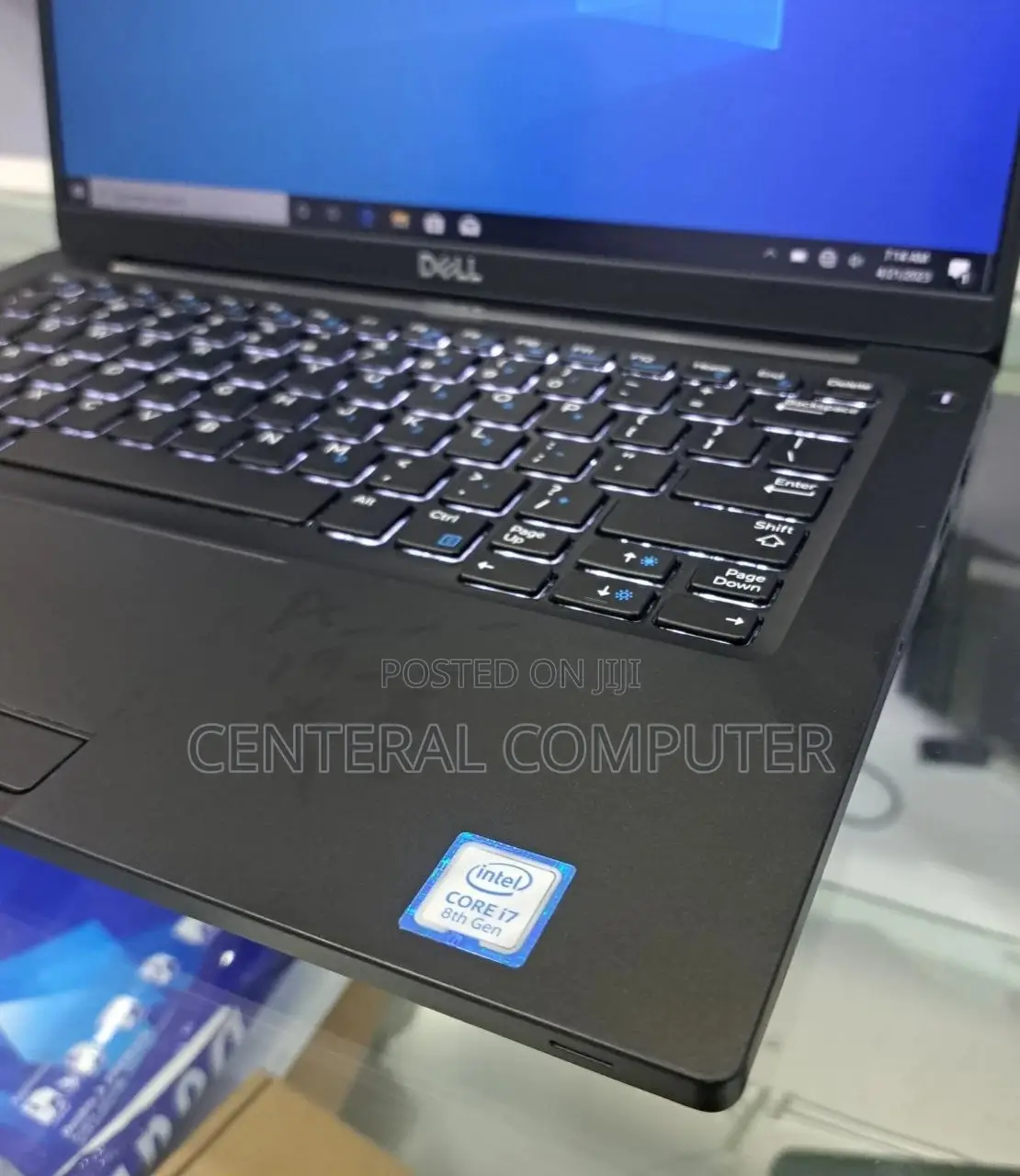 New Laptop Dell Latitude 7390 8GB Intel Core I7 SSD 512GB