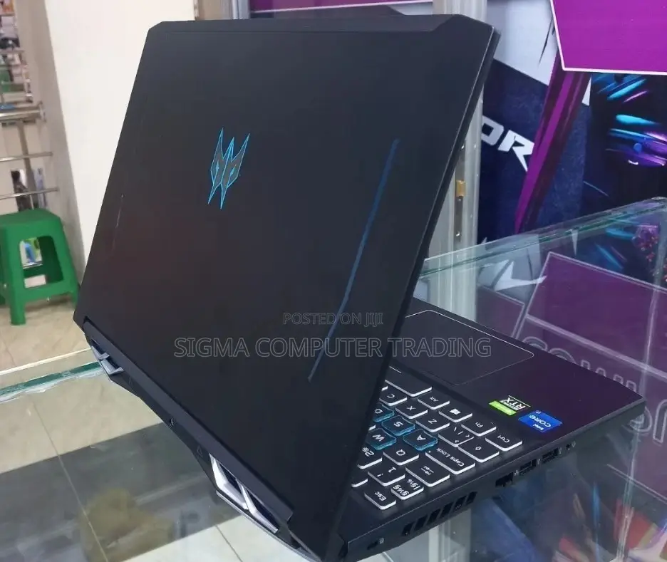 New Laptop Acer Predator Helios 300 32GB Intel Core I7 SSD 1T